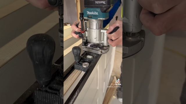 Router makita !! Doors hinge