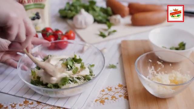 Сардельки, фаршированные сыром | ПРОДУКТЫ ЕРМОЛИНО – Вкусные рецепты