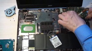 Pro гаджет #15. Установка ОЗУ Acer Aspire es1-522. Линейка Kingston 8Gb. Увеличиваем ОЗУ ноутбука