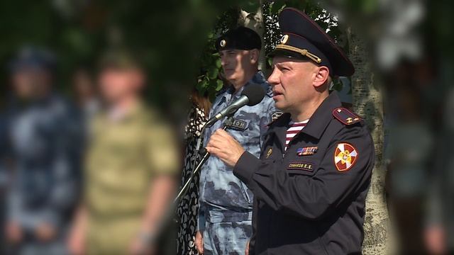 Бойцы нижневартвоского ОМОН "Сокол-ЮГРА" вернулись домой