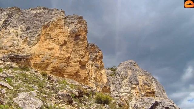 Староселье - отсюда начинался Бахчисарай. Скалы, гроты и рукотворные пещеры