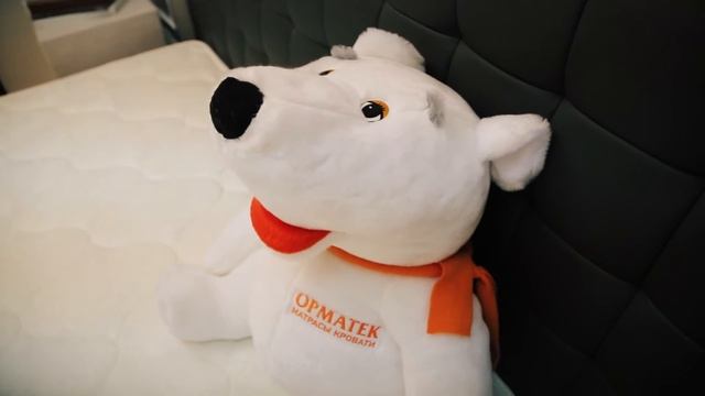 Мебельный  салон  Три спальни