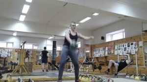 Рывок гири. 24 кг. С одной сменой.
