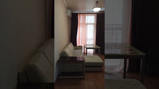 Геленджик. пер. Восточный 38 Б. Двухкомнатная квартира 68 кв м. Аренда круглый год. смотреть онлайн