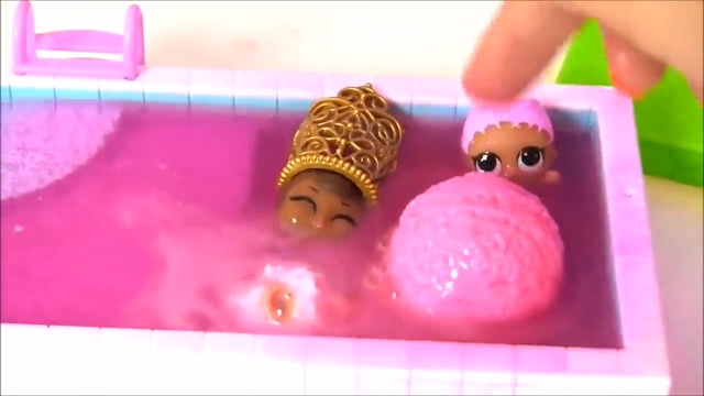 Куклы Лол Сюрприз против Монстров! Волшебная Энергия Мультик Lol Surprise Dolls смотреть онлайн