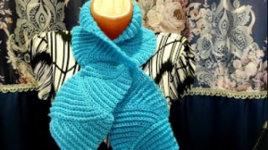 ЛЕГКИЙ, ВОЗДУШНЫЙ ШАРФИК в технике ПЭЧВОРК КРЮЧКОМ.  Подробное видео для начинающих. (720p).mp4