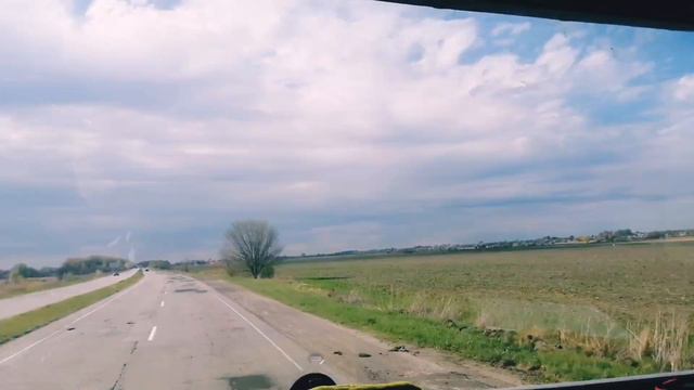 Долго ждал загрузки. Покормил ворону, вернулся в Днепр. Дальнобой Украина. смотреть онлайн