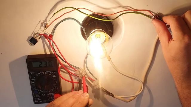 Регулятор мощности на симисторе BTA 41-800 смотреть онлайн