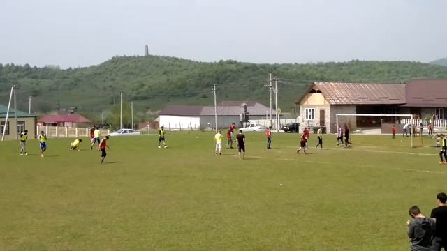 Вахин цIарахчу майданахь футболах ловзуш. Ленинан совхоз : Тевзана-2 (1:3). Тевзана смотреть онлайн