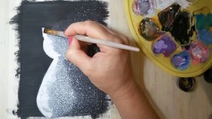 "Исчезающий белый кот"/ Рисуем гуашью и зубной щеткой