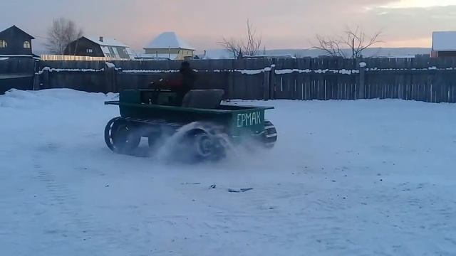 Самодельный гусеничный вездеход
