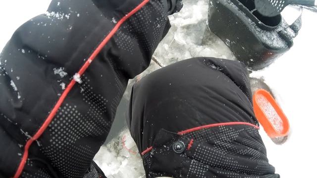 Черные Дыры Налим в Карелии часть 4 смотреть онлайн