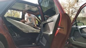 Как вытащить потолок из авто Opel Vectra A