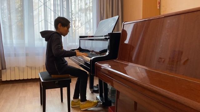 И.Крамер Этюд исполняет Денис Шумилов 12 лет смотреть онлайн