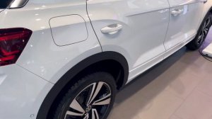 NEW Volkswagen T-Roc R-Line (2023) - Walkaround Interior and Exterior