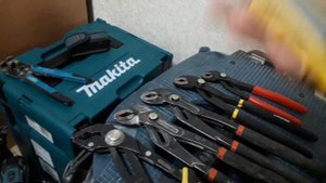 мои переставные клещи и про инструмент стенли Stanley