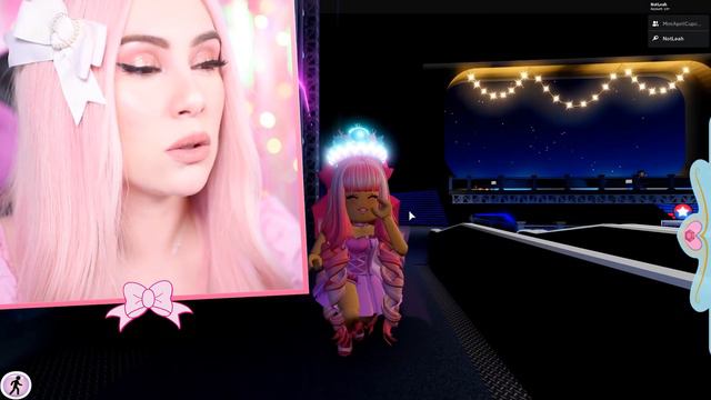 How I Got EVERY SINGLE HALO In ONE DAY In Royale High... Royale High Trading смотреть онлайн