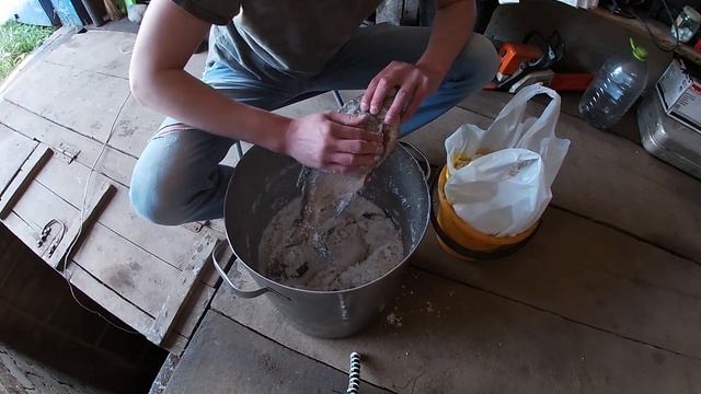 Как вялить рыбу сухим посолом. смотреть онлайн