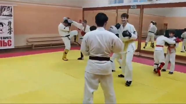 Зеленоград — школа прикладного каратэ для детей смотреть онлайн