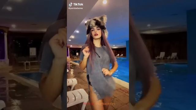 Big #tits #tiktokhot