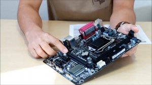 Gigabyte GA-H81M-DS2 Unbox (preview)
