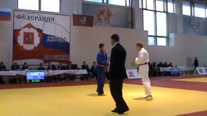 M2U00093