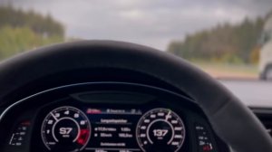 Audi RS6 2022 года