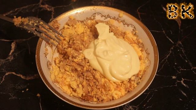 Закуска из фаршированных яиц Грибочки-боровички