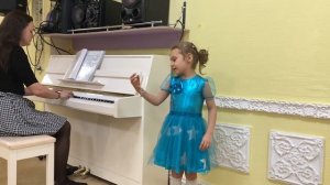 "Зимние подарки" Музыка и слова С. Насауленко, исполняет Шишкина Маргарита