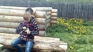 Правильные дети получают по заслугам.