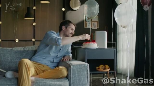 БАНДИТЫ озвучивают ЯНДЕКС Станцию смотреть онлайн