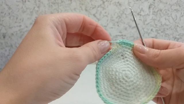 Прихватка, подставка в форме рыбки. Рыбка крючком (часть 1). смотреть онлайн