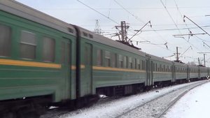 Электропоезда ЭМ2-028 и ЭД4М-0377 "Аэроэкспресс"