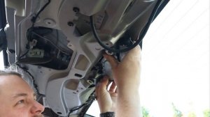 How to replace your Volvo V70/XC70/XC90 etc rear wiper motor!