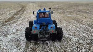 т150к-таскаем Сено.первый снег