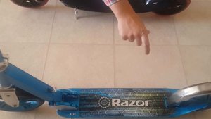 Razor A5 Lux  vs Carbon  Lux  Kick Scooter