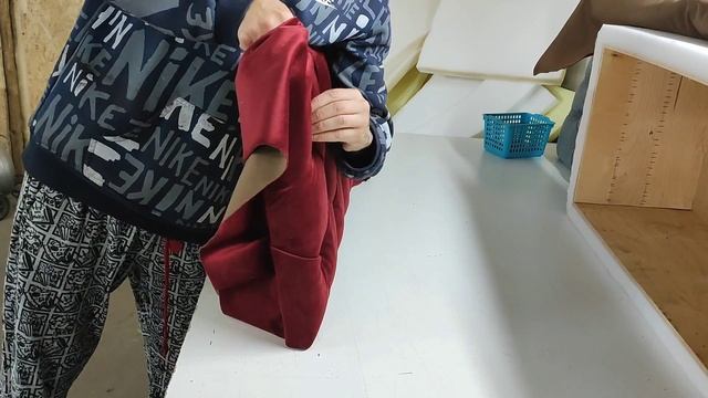 Пышная банкетка своими руками. Как обтянуть банкетку. Делаем банкетку. Косяки при работе