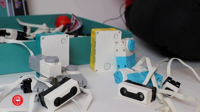Robot Inventor 51515 vs. 45678 LEGO SPIKE Prime: how to choose?