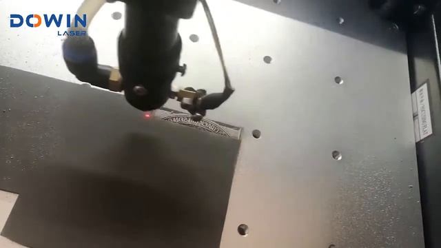 DW-3040B Stamp making machine co2 laser engraving machine easy to adjust the focus distance смотреть онлайн