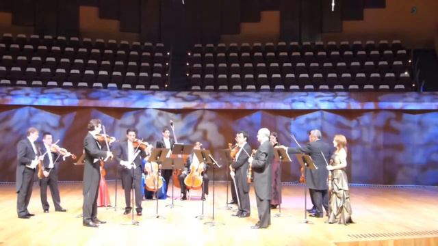 Vivaldi Concerto for 4 violins in D Major LEstro Armonico RV 549