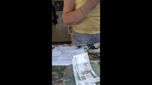 Реакция продавцов на новые деньги России! Бумажные купюры 5 рублей отказываются принимать!!!