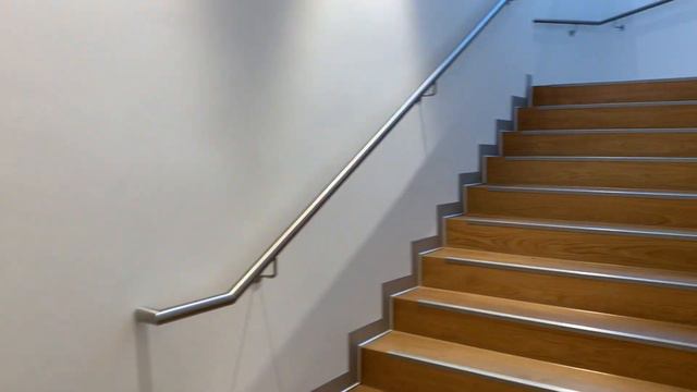 Airport Lounge World Munich Мюнхен Германия смотреть онлайн