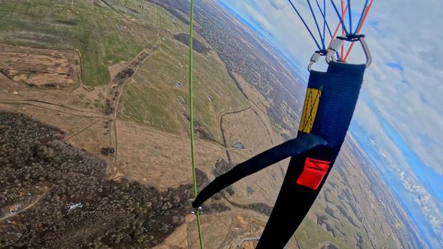 Набрал на параплане 650м высоты над Киргоф, Можайка СЗ Красное село СПб с эпичным подсосом в облако. смотреть онлайн