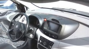 Nissan Almera Tino 1.8i, rok 2005