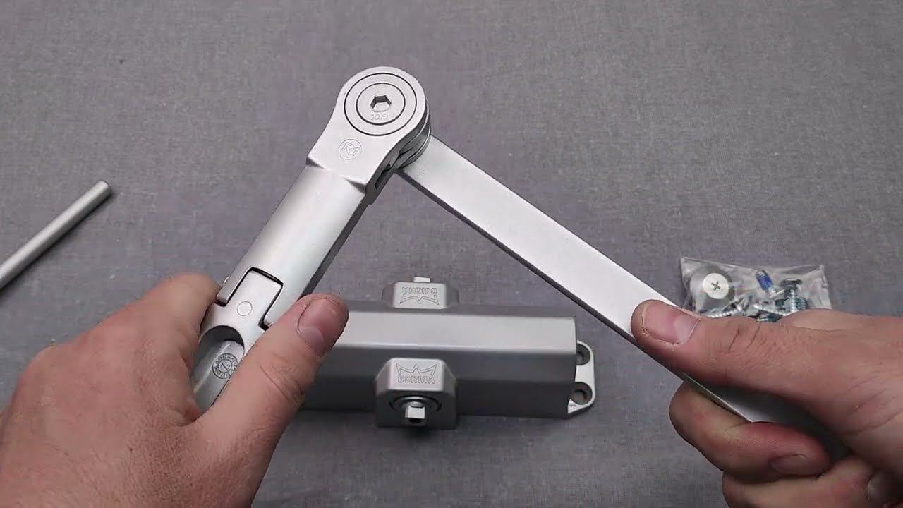 Дверной доводчик с ФОП Dormakaba ts-compakt с фиксатором открытого положения смотреть онлайн