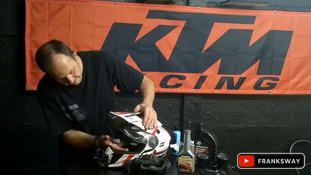 Motorcycle Helmet - Clear visibility in the Rain - Wynn's Cthru смотреть онлайн