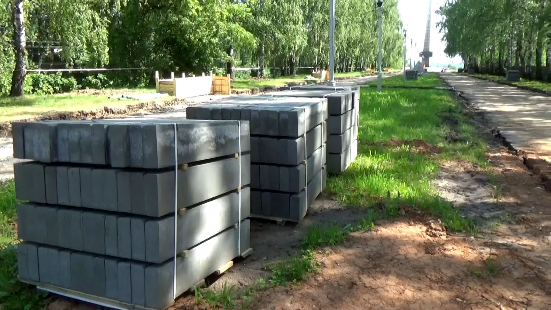 Реконструкция Аллеи боевой славы в городе Вязники. Съемка 15.06.2023