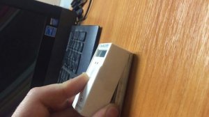 Монтаж теплоделителя на кронштейн радиатора