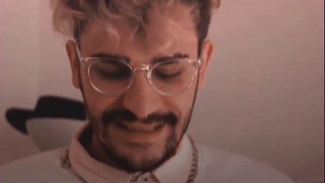 «написал вчера в директ..» - даша каплан х юлик смотреть онлайн