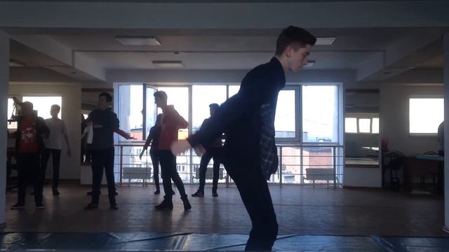 Выучил Заднее Сальто За 20 Минут! | Homa Tracer | смотреть онлайн